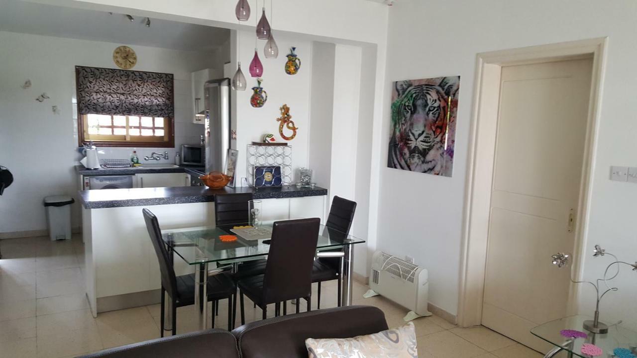 Pearl Apartament *